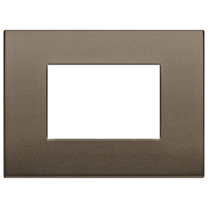 Piastra Classica 3M Bronzo Scuro 12,75 Pollici X 9,5 Pollici X 1,62 Pollici Accessorio per Cablaggio - Product Image 1