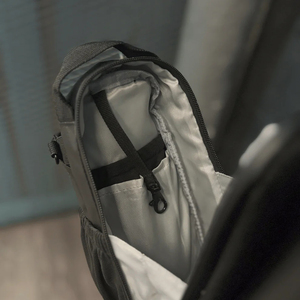 2024 Không Thấm Nước Tùy Chỉnh Nam Châm Từ Tính Nhỏ Thể Thao Phòng Tập Thể Dục Ngực Crossbody Vai Eo Túi Túi Cho Nam Giới Phụ Nữ Với Tùy Chỉnh In - Product Image 5