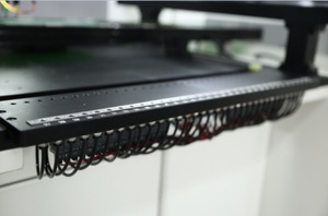 Machine de placement de composants SMT <span class=keywords><strong>SMD</strong></span> à 6 têtes, machine de placement de LED, machine de montage de puces LED SMT - Product Image 6