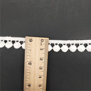 Pompón de guipur blanco de 1,5 cm de alta calidad, adorno de encaje plano, producto de tela de encaje elegante - Product Image 4
