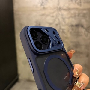 Nuevas Fundas Magnéticas Transparentes para iPhone 17 15 16 Pro Max con Soporte Metálico Oculto para Lentes, Parachoques Antigolpes y Cubierta Trasera - Product Image 4