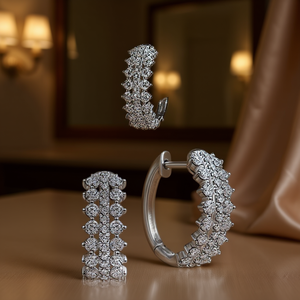 Orecchini a Cerchio di Lusso da Donna in Argento 925 Placcato Rodio con Diamanti Taglio Brillante, Montatura a Griffe, Gioielli Raffinati per Matrimonio - Product Image 2