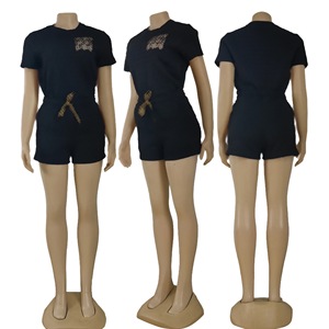 2025 estate <span class=keywords><strong>donna</strong></span> di alta qualità Designer <span class=keywords><strong>abbigliamento</strong></span> da <span class=keywords><strong>donna</strong></span> nuovo alla moda due pezzi set da <span class=keywords><strong>donna</strong></span> abiti estivi Casual - Product Image 2