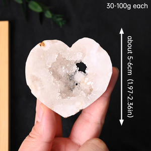 Piedra de Cuarzo Transparente en Forma de Corazón, Cristal Natural de Alta Calidad al por Mayor, Piedra Curativa, Geoda - Product Image 3