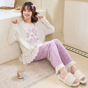 Set di indumenti da notte autunno e inverno in velluto tedesco <span class=keywords><strong>pigiama</strong></span> carino cartone animato da <span class=keywords><strong>donna</strong></span> dolce caldo Cashmere AB può indossare il <span class=keywords><strong>pigiama</strong></span> - Product Image 3