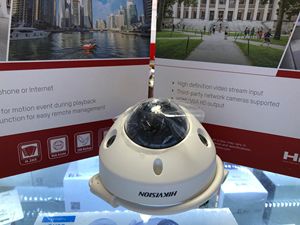 <span class=keywords><strong>Hikvision</strong></span> กล้อง IP ทรงโดมขนาดเล็กระบบรักษาความปลอดภัยแบบ DS-2CD2583G2-I 4K มองเห็นในเวลากลางคืนระบบตรวจจับยานพาหนะของมนุษย์ IP67 H.265 PoE + WDR - Product Image 1