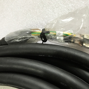 F06B-0001-K011 ใหม่ของแท้ FANUC เซอร์โวมอเตอร์สายไฟอะไหล่สำหรับซีเอ็นซี พีแอลซี - Product Image 3