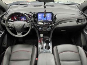 Voitures d'occasion <span class=keywords><strong>Chevrolet</strong></span> Equinoxs 1.5T 2.0T <span class=keywords><strong>2022</strong></span> SUV intermédiaire - Product Image 2