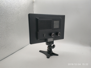 Kit de fotografía de luz suave LED de alta calidad regulable 3300K-5600K luz clave para teléfono YouTube Video y transmisión en vivo - Product Image 6