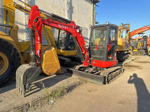 Miniexcavadora japonesa usada Kubota U35 u40 con excavadora y cabina 3,5 toneladas máquina de construcción sobre orugas USD mini Kubota u35 - Product Image 5