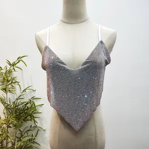 Sexy Clubwear Verão 2MM Roxo Rhinestone Alumínio Metal Mesh Halter Draped Bra Crystal Top Colheita Para As Mulheres