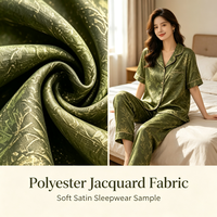 Tissu satiné 100 % polyester en gros, 75D, largeur 58/60 pouces, écologique, respirant, poids moyen, doux et texturé pour vêtements de nuit et pyjamas