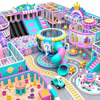 Aire de jeux intérieure pour enfants personnalisée : piscine à balles, toboggan en spirale, trampoline, tunnel d'escalade, carrousel