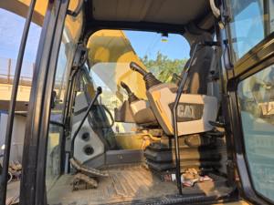 เครื่องขุดตีนตะขาบตีนตะขาบสำหรับแมว320 20ตันชิ้นส่วนเครื่องยนต์หลัก - Product Image 5