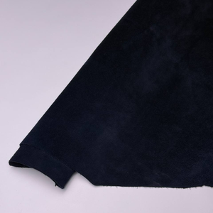 Cuir de vachette véritable, texture douce et veloutée, matériau élégant et durable pour chaussures, sacs, accessoires, couleur personnalisée, fabricant. - Product Image 2