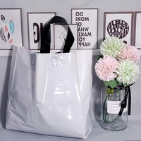 Sacs à provisions et sacs de rangement robustes en plastique transparent PE imprimés nécessités quotidiennes emballage nécessités quotidiennes