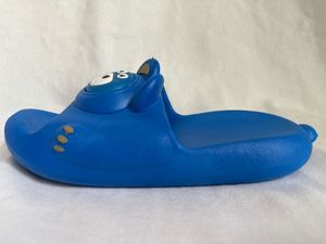 Pantofole blu da donna con disegni animati, suola antiscivolo in EVA, punta chiusa, per uso domestico, taglia 24-35 - Product Image 2