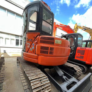 Excavatrice d'occasion HITACHI ZX75US à vendre - Product Image 1