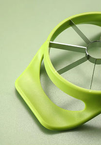 Cortador y Descorazonador de Manzanas Ergonómico con Cuchillas de Acero Inoxidable y Mango de Plástico, Herramienta Afilada para Cortar Frutas y Verduras - Product Image 4