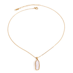 Collar con Colgante de Perla, Chapado en Oro de 18k, Engaste de Resina, Solitario, para Uso Diario - Product Image 1