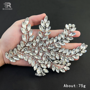 Nouveaux motifs floraux 3D faits main DIY, appliques de strass transparents personnalisées, strass en vrac, <span class=keywords><strong>cristaux</strong></span>, feuilles, patchs en forme florale - Product Image 5