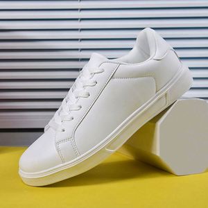 Baskets blanches grande taille pour hommes et femmes - Chaussures décontractées en cuir PU imperméable et résistant, style athlétique tendance en promotion - Product Image 2