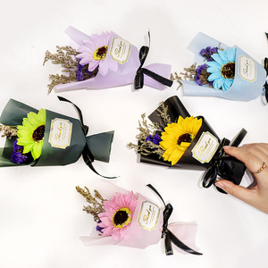 Jabón de Flores para el Día de la Madre, Pequeño Regalo, Flores Secas Estrelladas, Rosa, Girasol, Jabón Artificial, Mini Ramo de Flores - Product Image 1