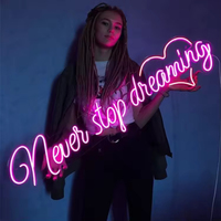 Letrero de Neón LED Vogue 2026, Iluminación de Logotipo para Fiestas, Resistente al Agua IP65, Silicona, Color Personalizable, Interior/Exterior, Regulable
