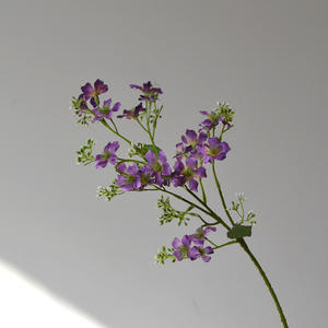 Injoy IJ045 Fleurs artificielles en soie marguerite 24 têtes Style moderne réaliste Imperméable Longue durée Vente en gros pour mariages - Product Image 4