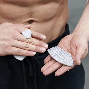 Silicone Palm Rest For Fitness Non Slip <b>Weight</b> <b>Training</b> Equipment BS 01 Gray And Black Unisex - Product Image 3