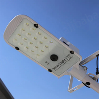 Lámpara Solar LED para Exteriores de Aluminio, Impermeable IP65, 300W, con 6000 Lúmenes, Cámara de Seguridad WiFi CCTV 4G