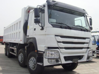 Camion benne basculante 8x4 de haute qualité avec moteur diesel puissant, idéal pour les projets miniers et de construction