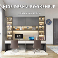 Bureau d'étude pour enfants personnalisé avec bibliothèque intégrée, poste de travail double moderne, étagères de présentation à portes vitrées, éclairage LED et rangement