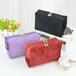 High Quality Women Luxury Flannel <b>Cosmetic</b> <b>Storage</b> Bag Pouch Hand-held Blank Velvet Makeup Bag with Zipper - Product Image 5