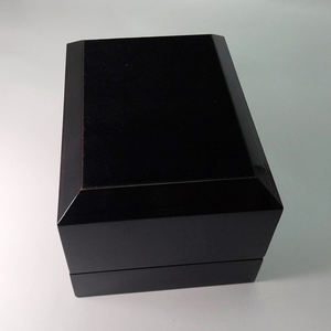 Estuche Protector para <span class=keywords><strong>Reloj</strong></span> con Acabado <span class=keywords><strong>de</strong></span> Piano, Acepta Logotipo OEM, Caja <span class=keywords><strong>de</strong></span> Embalaje con Lados Abatibles para Modificación <span class=keywords><strong>de</strong></span> Relojes Inteligentes - Product Image 5