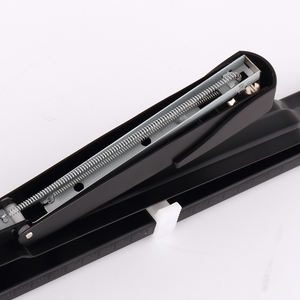 <span class=keywords><strong>Agrafeuse</strong></span> manuelle robuste à <span class=keywords><strong>bras</strong></span> <span class=keywords><strong>long</strong></span>, gain de temps, 24/8, traitement des commandes, entrée profonde de 31 cm, capacité de 100 à 200 pièces, durable - Product Image 5