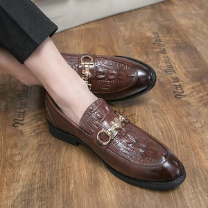 2026 Newly Launched Trendy Men's Genuine Leather Closed Toe Waterproof Casual <b>Shoes</b> Original Brand Men's Casual Leather <b>Shoes</b> - Product Image 3