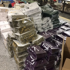 Bolsas de Papel Kraft Reciclables Personalizadas al por Mayor a Precio Económico, de 120-210g, con Asas Largas, Impresión Serigrafiada, para Boutique - Product Image 5