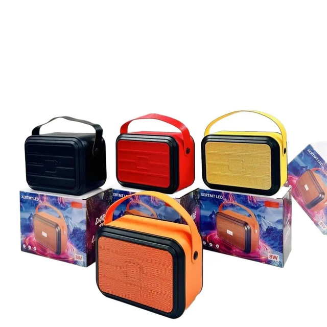 Hot Selling Solar Charging Multi-Functional USB TF FM TWS Party Music Player Wireless Speaker 8W Handle Portable Small Speaker