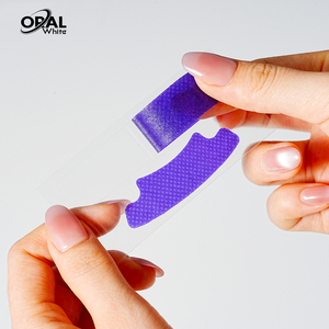 Strisce Sbiancanti Istantanee Personalizzate al Gusto di Menta, Senza Perossido, con Tecnologia di Correzione del Colore Viola per Denti Sensibili - Product Image 2