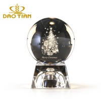 Boule de cristal personnalisée pour arbre de Noël, sphère gravée au laser avec base, nom et date personnalisés, souvenir de vacances, boîte cadeau, vente en gros