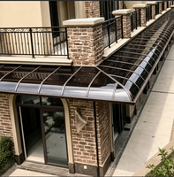 Auvent mural long en aluminium avec toit en polycarbonate teinté pour façade de bâtiment, allée, protection solaire et abri contre la pluie