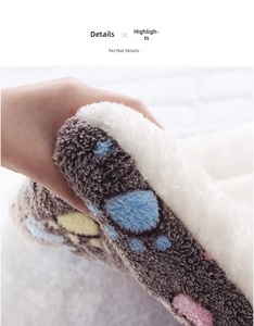 Couverture <span class=keywords><strong>pour</strong></span> chien, petite couette, lit <span class=keywords><strong>pour</strong></span> animaux de compagnie, tapis de couchage chaud <span class=keywords><strong>pour</strong></span> l'hiver - Product Image 4