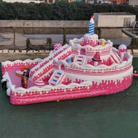 Pâtisseries roses géantes personnalisées pour l'extérieur Château gonflable modèle parc d'attractions pour enfants