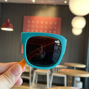 Kids Foldable Polarized <b>Sunglasses</b> Square Frame Portable UV400 Protection Children <b>Sunglasses</b> With Storage Case - Product Image 5