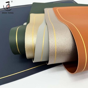 Mantel Individual <span class=keywords><strong>de</strong></span> PVC Ecológico y Duradero <span class=keywords><strong>de</strong></span> 45 cm <span class=keywords><strong>de</strong></span> Alta Calidad con Borde Dorado, Negro, Azul y Gris, Embalaje <span class=keywords><strong>de</strong></span> Cartón <span class=keywords><strong>de</strong></span> 6 Piezas para Comedor y Bodas - Product Image 4