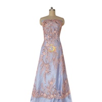 Tissu en dentelle de tulle brodé de perles et de sequins à motif floral paon, personnalisé OEM/ODM, pour robes de mariée et de soirée