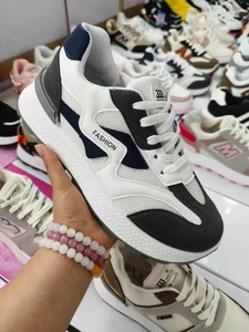 أحذية رياضية بنمط جديد للأحذية الرياضية للسيدات أحذية كاجوال للسيدات ، مزيج من المخزون بالجملة - Product Image 4