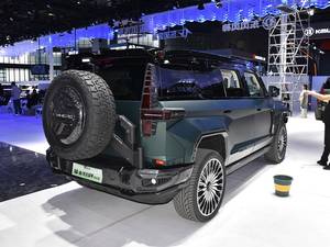 Dongfeng Brave Warrior 917 M-Hero Mengshi SUV électrique <span class=keywords><strong>4x4</strong></span> Pure New Energy Véhicule direction gauche hybride EV Chine - Product Image 6