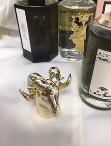 عطر رام هيد كاب فاليجون ذهبي، صور وليام الشهير، عطر فاخر ومجموعة هدايا - Product Image 5